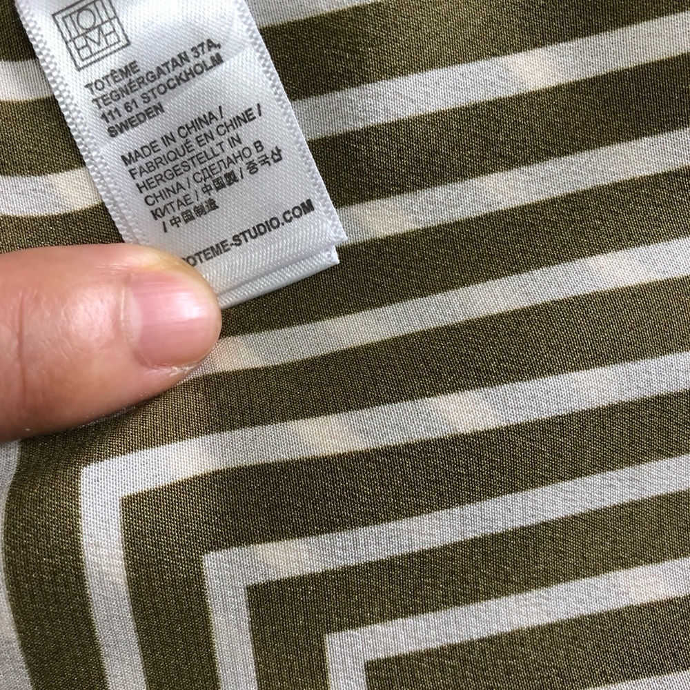 Toteme Silk Scarf - Picture 8 of 11